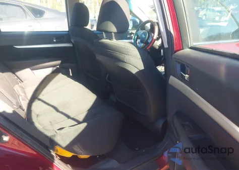 2010 Subaru Legacy 2.5I Premium z USA, uszkodzony, nr VIN 4S3BMBH69A3245624